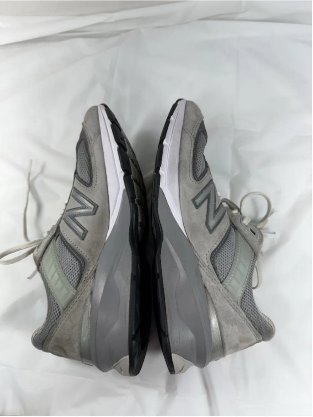 New Balance 990V6 Running Shoes MENS Size 9B Gray M990GLB